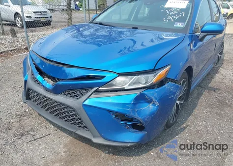 2018 Toyota Camry Se z USA, uszkodzony, nr VIN 4T1B11HK4JU159367